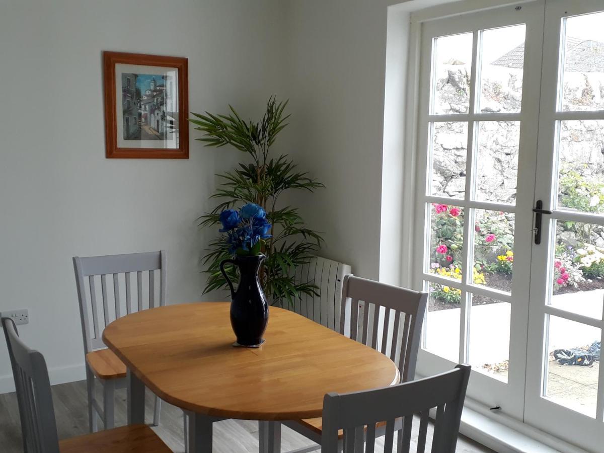 Colebrook Cottage Isle of Whithorn エクステリア 写真