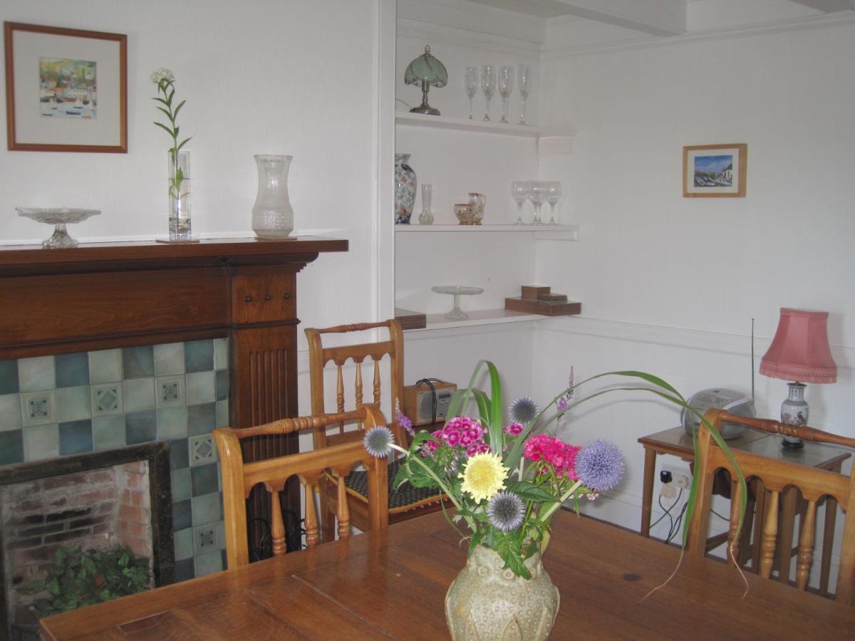 Colebrook Cottage Isle of Whithorn エクステリア 写真