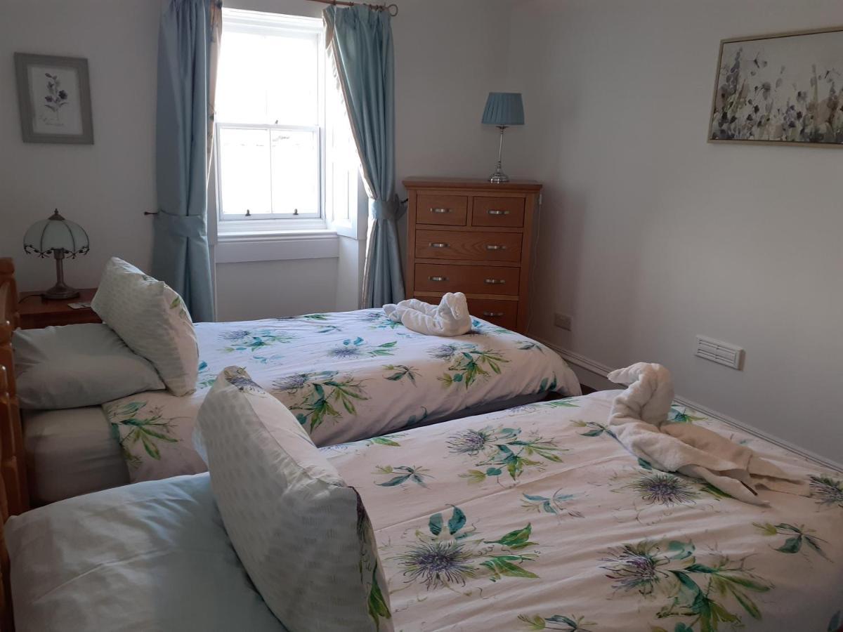 Colebrook Cottage Isle of Whithorn エクステリア 写真