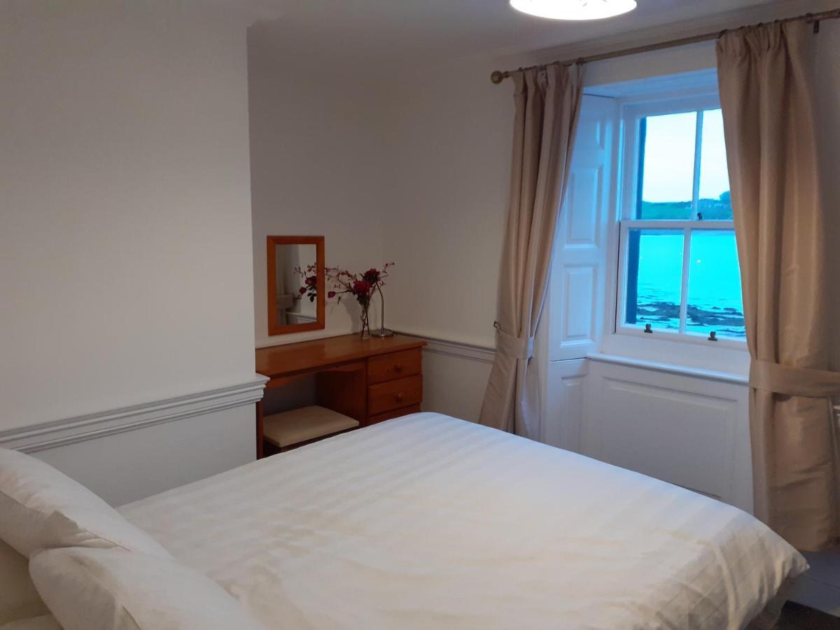 Colebrook Cottage Isle of Whithorn エクステリア 写真